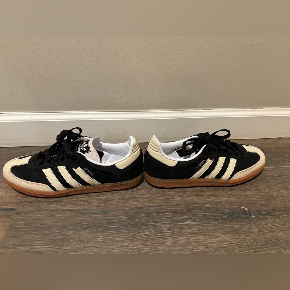 Adidas Samba Core Black Wonder White Sneakers